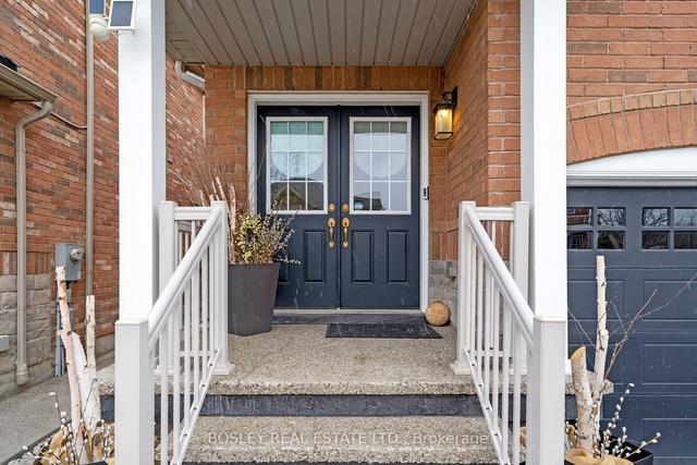 161 Heartview Rd, House semidetached with 4 bedrooms, 4 bathrooms and 3 parking in Brampton ON | Image 1
