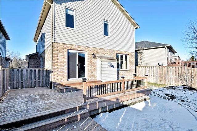 975 Marigold Street, House detached with 3 bedrooms, 2 bathrooms and 4 parking in London ON | Image 29