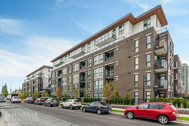 102 - 750 Dogwood, Condo with 1 bedrooms, 1 bathrooms and null parking in Coquitlam BC | Card Image