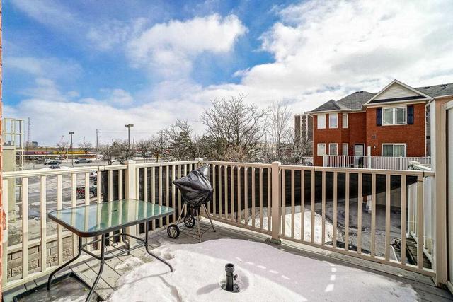 24 - 50 Hillcrest Ave, Townhouse with 3 bedrooms, 3 bathrooms and 2 parking in Brampton ON | Image 11