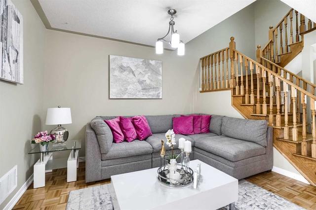 27 Amethyst Circ, House semidetached with 3 bedrooms, 3 bathrooms and 3 parking in Brampton ON | Image 17