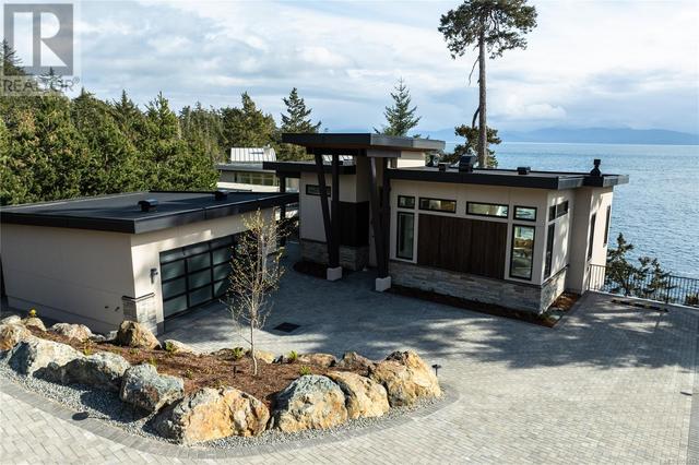 7510 Ocean Park Pl, House detached with 3 bedrooms, 4 bathrooms and 6 parking in Sooke BC | Image 65