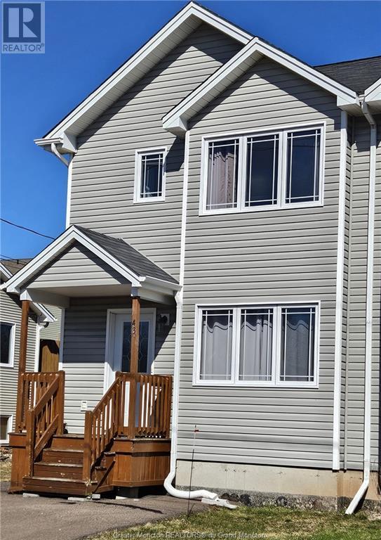 43 Danny, House semidetached with 3 bedrooms, 1 bathrooms and null parking in Dieppe NB | Image 3