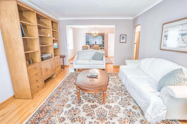 22 Datchet Rd, House detached with 3 bedrooms, 2 bathrooms and 5 parking in Toronto ON | Image 32
