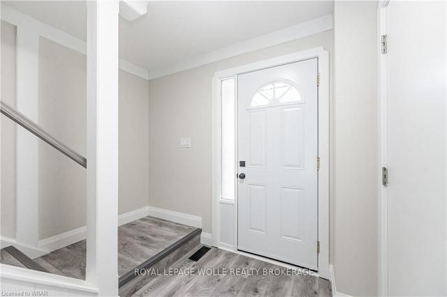 51 Paulander Dr, Townhouse with 3 bedrooms, 2 bathrooms and 2 parking in Kitchener ON | Image 37