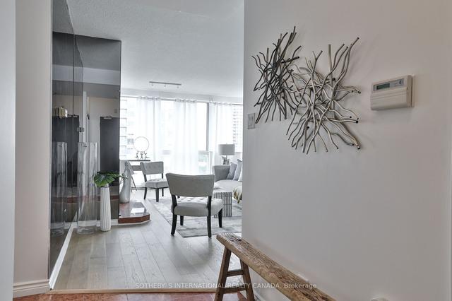 1003 - 7 Broadway Ave, Condo with 2 bedrooms, 2 bathrooms and 0 parking in Toronto ON | Image 23