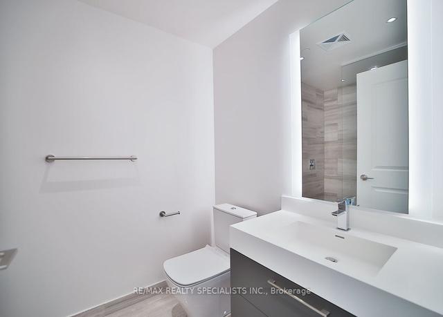 5101 - 1 Yorkville Ave, Condo with 2 bedrooms, 3 bathrooms and 4 parking in Toronto ON | Image 17
