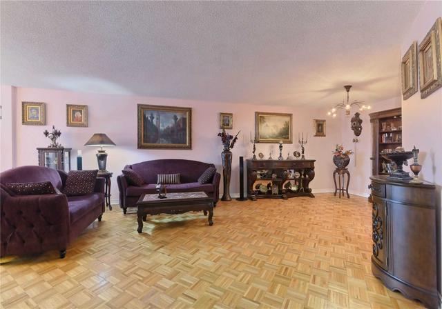 705 - 1 Rowntree Rd, Condo with 2 bedrooms, 2 bathrooms and 1 parking in Toronto ON | Image 3