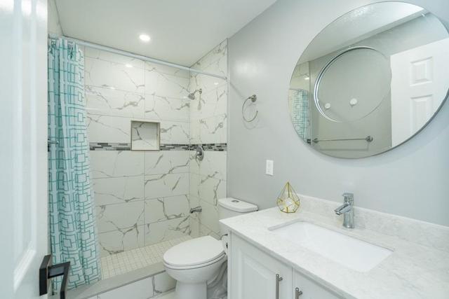 716 Richmond St W, House attached with 3 bedrooms, 5 bathrooms and 2 parking in Toronto ON | Image 10