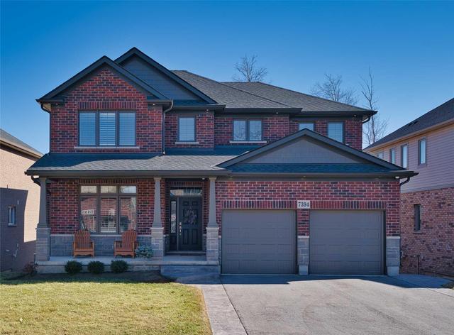 7394 Lionshead Ave, House detached with 3 bedrooms, 4 bathrooms and 4 parking in Niagara Falls ON | Image 1