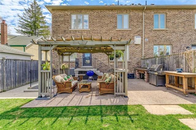 47 Benson Ave, House semidetached with 4 bedrooms, 5 bathrooms and 5 parking in Mississauga ON | Image 30