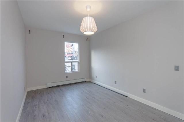 Unit 3 - 599 College St, House attached with 2 bedrooms, 1 bathrooms and null parking in Toronto ON | Image 14