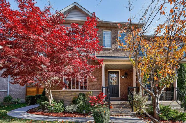 43 Castle Park Blvd, House attached with 3 bedrooms, 3 bathrooms and 2 parking in Vaughan ON | Image 1