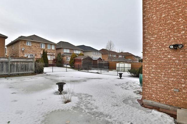 469 Pondview Pl, House detached with 3 bedrooms, 3 bathrooms and 2 parking in Oakville ON | Image 20