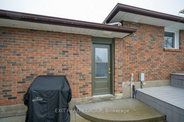 217 Massassauga Rd, House detached with 2 bedrooms, 1 bathrooms and 10 parking in Prince Edward County ON | Image 26