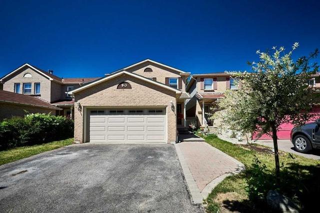 90 Rice Dr, House detached with 3 bedrooms, 3 bathrooms and 6 parking in Whitby ON | Image 1