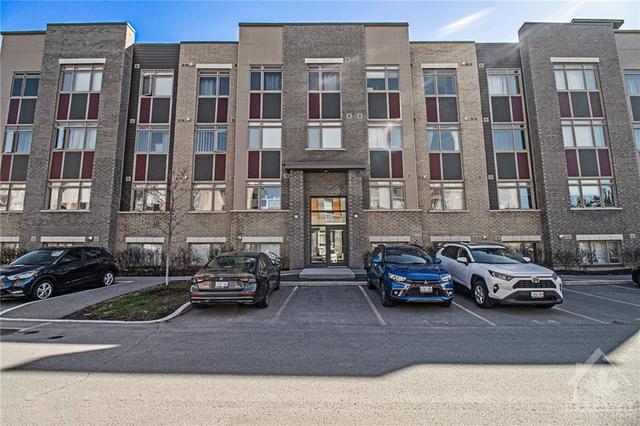 l02 - 315 Terravita Private, Condo with 2 bedrooms, 1 bathrooms and 1 parking in Ottawa ON | Image 1