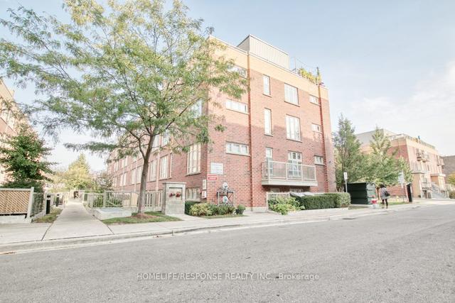 149 - 35 Elsie Lane, Townhouse with 3 bedrooms, 2 bathrooms and 0 parking in Toronto ON | Image 1