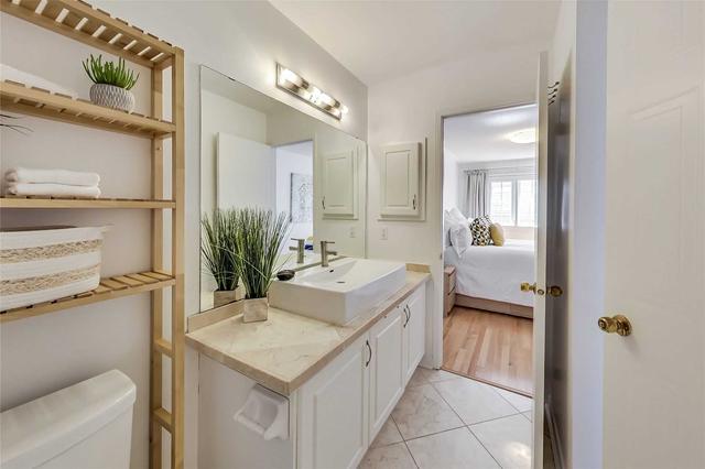 77 Brickworks Lane, Townhouse with 2 bedrooms, 3 bathrooms and 1 parking in Toronto ON | Image 6