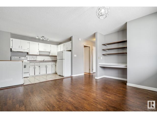10611 80 St Nw, House attached with 3 bedrooms, 1 bathrooms and null parking in Edmonton AB | Image 27