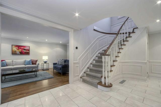 12 Chipstead Rd, House detached with 4 bedrooms, 4 bathrooms and 6 parking in Toronto ON | Image 11