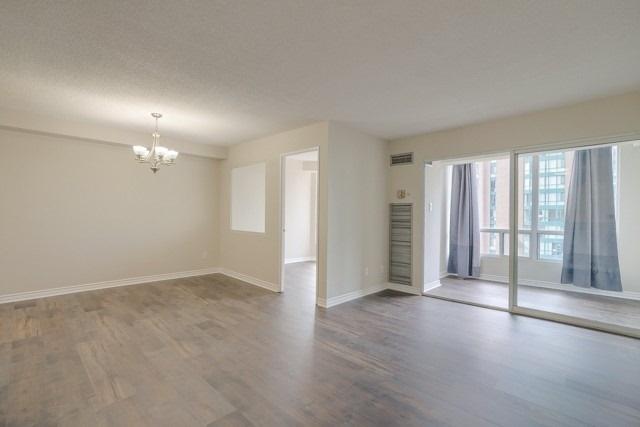 1008 - 115 Hillcrest Ave, Condo with 1 bedrooms, 1 bathrooms and 1 parking in Mississauga ON | Image 1