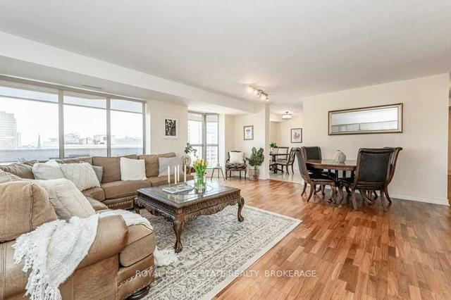 9e - 67 Caroline St S, Condo with 2 bedrooms, 2 bathrooms and 1 parking in Hamilton ON | Image 6
