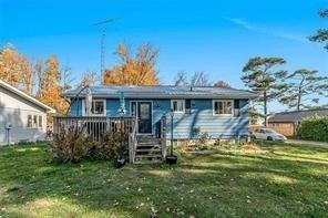 65 Lakeshore Rd W, House detached with 2 bedrooms, 2 bathrooms and 6 parking in Oro Medonte ON | Image 12