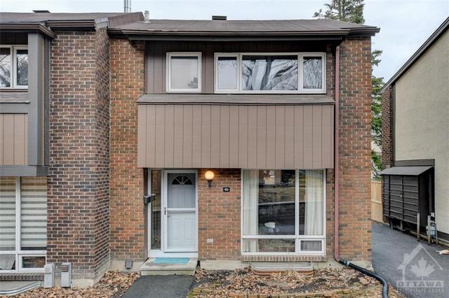60 - 2111 Montreal Road, Townhouse with 3 bedrooms, 2 bathrooms and 1 parking in Ottawa ON | Image 1