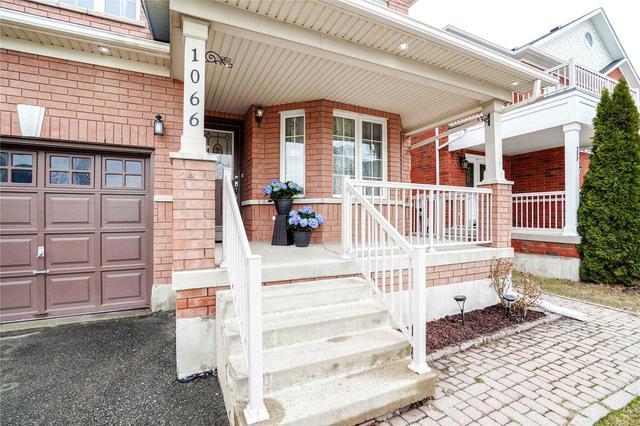 1066 Cumming Blvd, House semidetached with 3 bedrooms, 4 bathrooms and 2 parking in Milton ON | Image 23