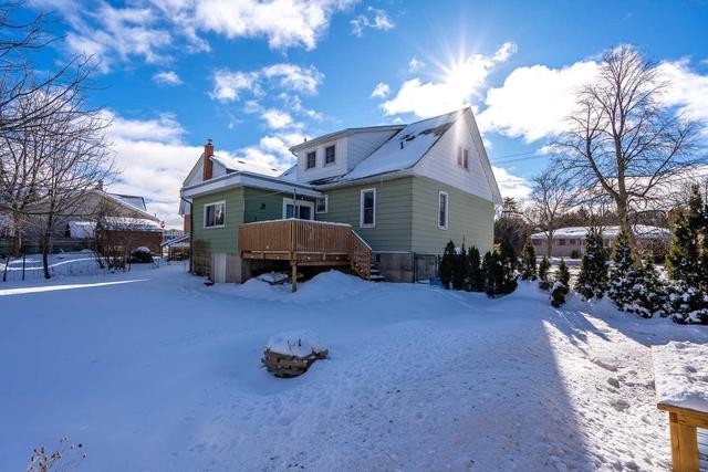 854 16th St, House detached with 3 bedrooms, 2 bathrooms and 2 parking in Owen Sound ON | Image 28