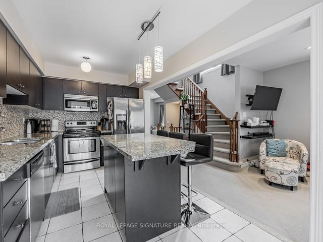 141 Beer Cres, House attached with 4 bedrooms, 3 bathrooms and 3 parking in Ajax ON | Image 31