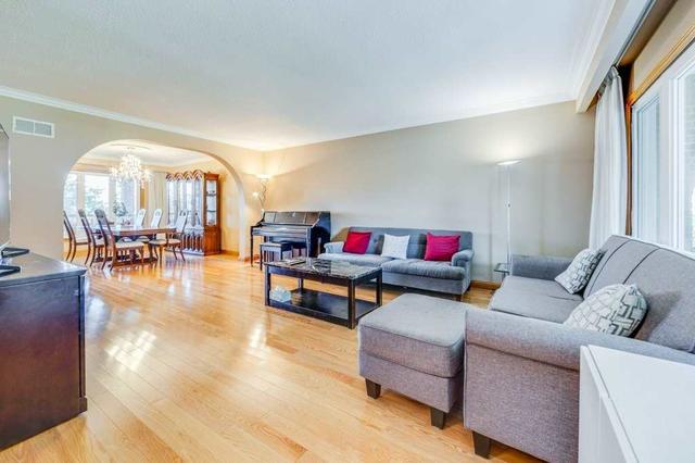 8a Freeman Rd, House detached with 4 bedrooms, 4 bathrooms and 6 parking in Toronto ON | Image 11