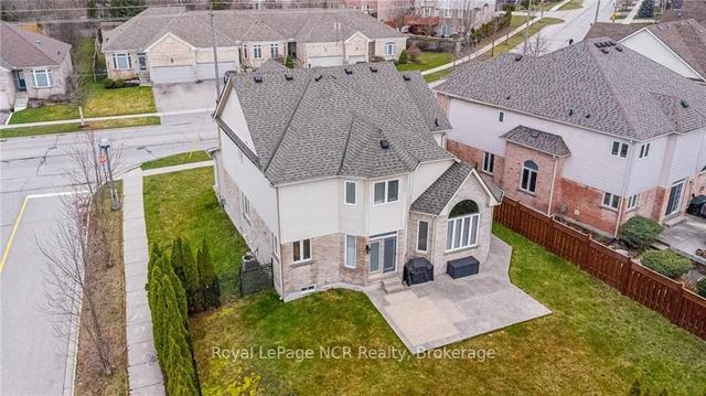 178 Doon Mills Dr, House detached with 4 bedrooms, 3 bathrooms and 4 parking in Kitchener ON | Image 18