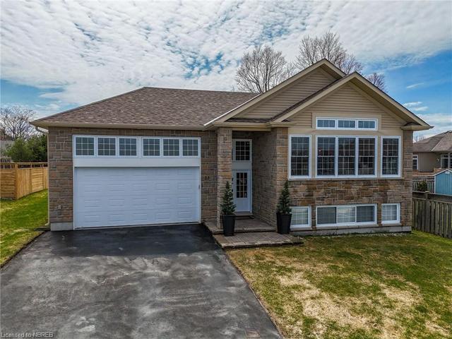 23 Mapleridge Drive, House detached with 4 bedrooms, 2 bathrooms and 6 parking in North Bay ON | Image 1
