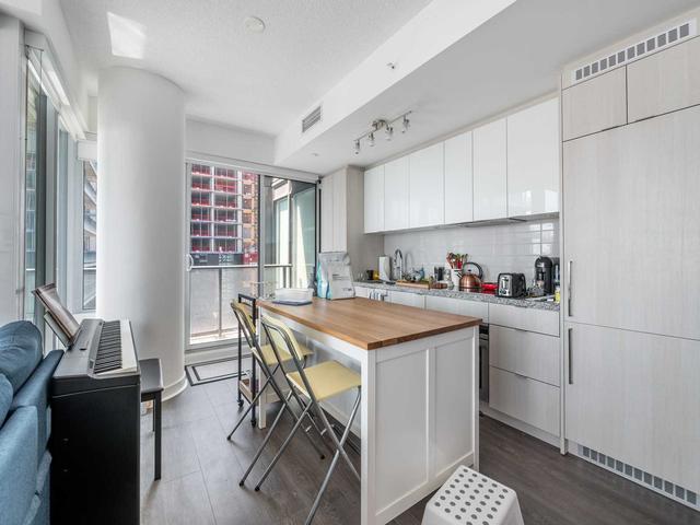 3502 - 125 Blue Jays Way, Condo with 2 bedrooms, 2 bathrooms and 0 parking in Toronto ON | Image 17
