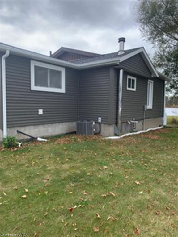263 Gordon Road, House detached with 2 bedrooms, 1 bathrooms and 4 parking in Tyendinaga Mohawk Territory ON | Image 28
