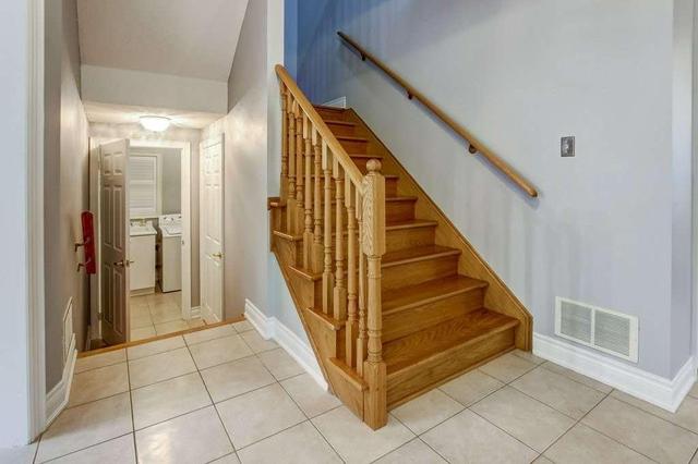 30 Chagall Dr, House detached with 4 bedrooms, 5 bathrooms and 4 parking in Vaughan ON | Image 5