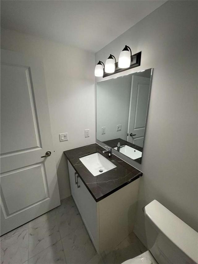 c1202 - 5299 Highway 7 St, Townhouse with 2 bedrooms, 3 bathrooms and 1 parking in Vaughan ON | Image 3