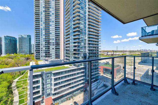 1302 - 2220 Lake Shore Blvd W, Condo with 2 bedrooms, 2 bathrooms and 1 parking in Toronto ON | Image 7
