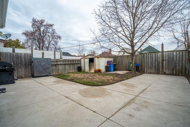 144 Weir St N, House detached with 2 bedrooms, 2 bathrooms and 4 parking in Hamilton ON | Image 24