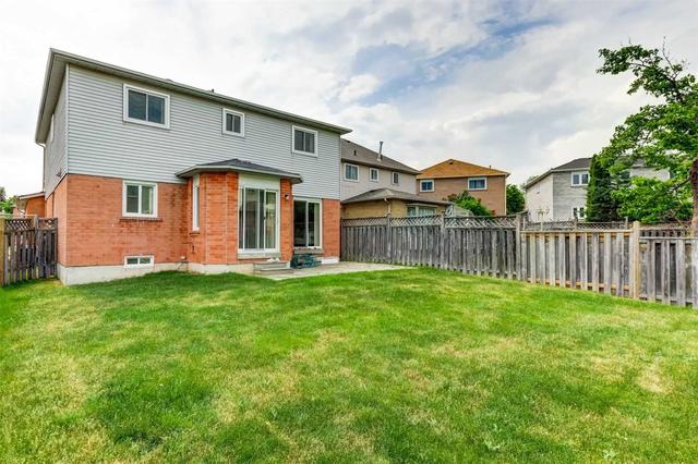 11 Valley Centre Dr, House detached with 4 bedrooms, 4 bathrooms and 4 parking in Toronto ON | Image 25