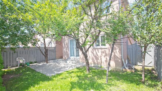 11 Clearspring Lane, House semidetached with 3 bedrooms, 3 bathrooms and 3 parking in Brampton ON | Image 33