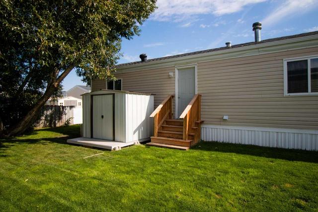 221 - 5344 76 Street, Home with 3 bedrooms, 1 bathrooms and 2 parking in Red Deer AB | Image 18