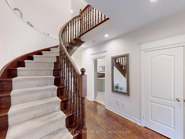 38 - 255 Shaftsbury Ave, Townhouse with 4 bedrooms, 4 bathrooms and 2 parking in Richmond Hill ON | Image 6