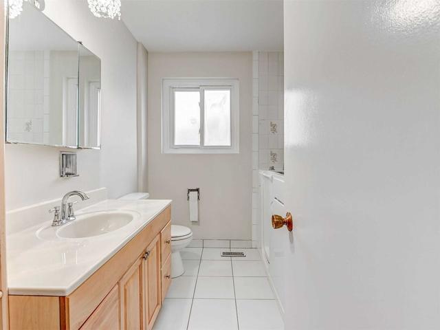 59 Strathavon Dr, House detached with 3 bedrooms, 2 bathrooms and 4 parking in Toronto ON | Image 10