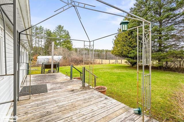 1265 County Road 21, House detached with 2 bedrooms, 1 bathrooms and 8 parking in Minden Hills ON | Image 22