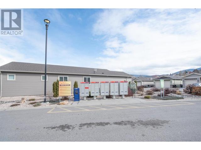 2100 - 55 Avenue Unit# 17, House other with 2 bedrooms, 2 bathrooms and 4 parking in Vernon BC | Image 37