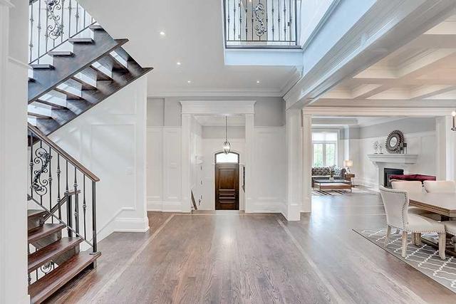 62 Yorkview Dr, House detached with 4 bedrooms, 6 bathrooms and 6 parking in Toronto ON | Image 23
