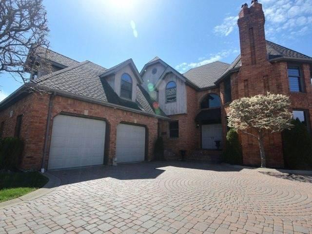 4563 Lake Como Crt, House detached with 3 bedrooms, 4 bathrooms and 6 parking in Windsor ON | Image 2